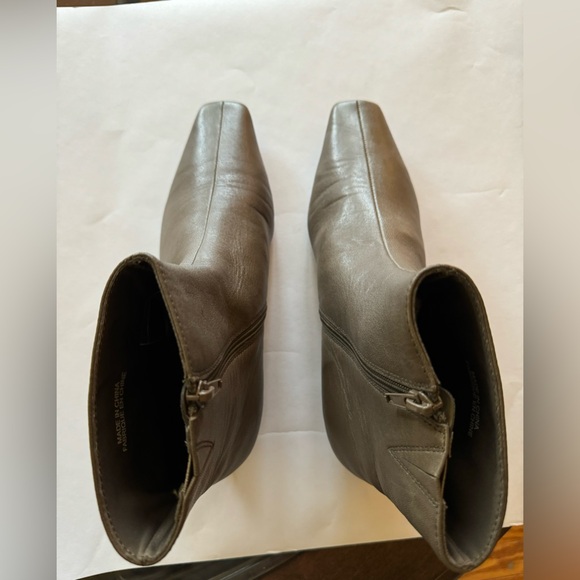 Jeffrey Campbell Brown Ichabod Square Toe Booties Size 8 - Picture 12 of 12